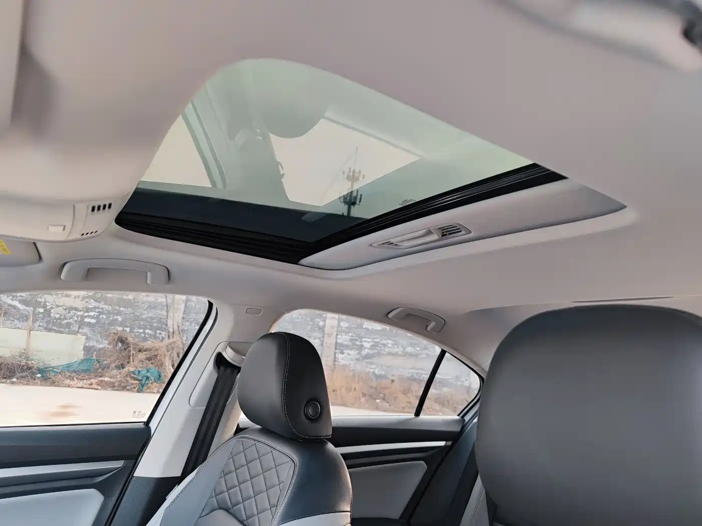 Volkswagen Bora 2024 300TSI DSG Premium Ride Edition фото 19