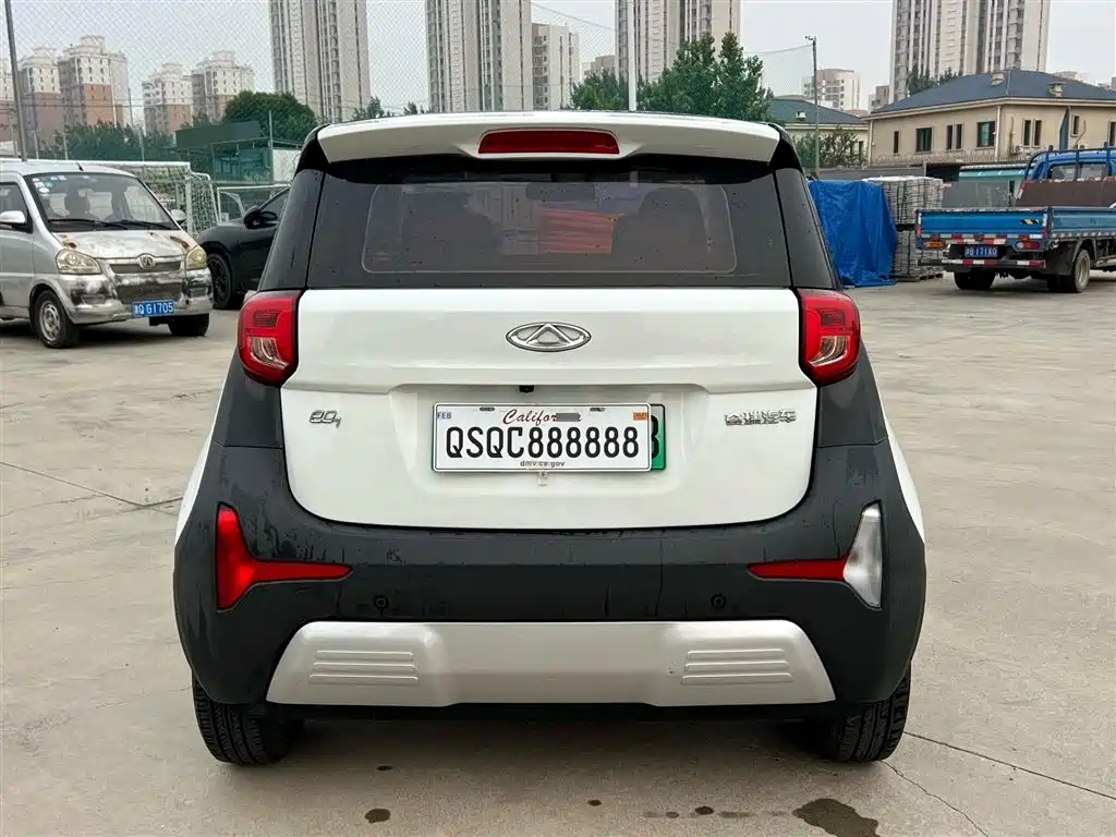 QQ New Energy Little Ant 2018 2018 400 4-Seater Smart Luxury Edition