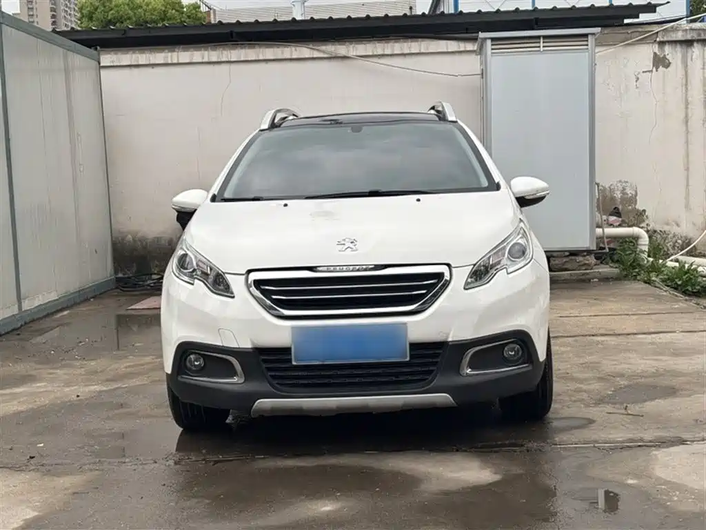 Peugeot 2008 2014 1.6L Manual Fashion Edition фото 25