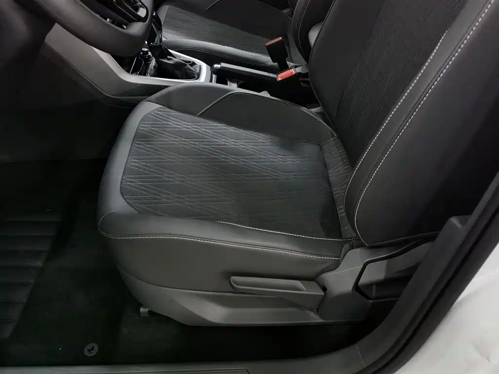Volkswagen T-Cross 2019 280TSI DSG Comfort Edition фото 20