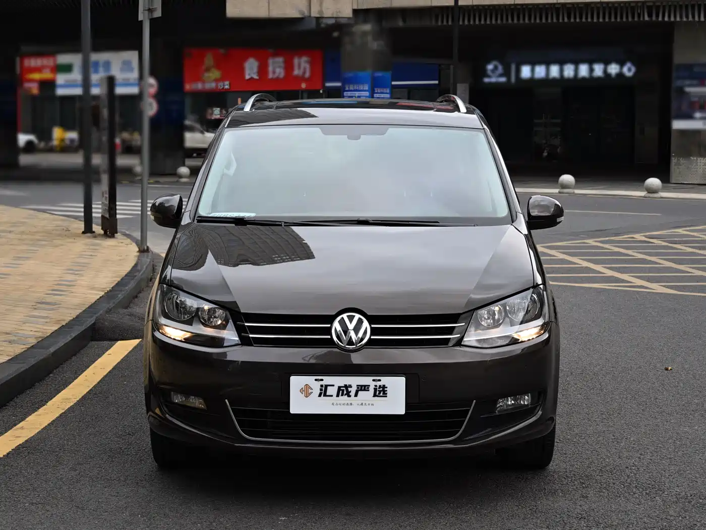 Volkswagen Sharan 2018 380TSI Comfort 7-Seater фото 7