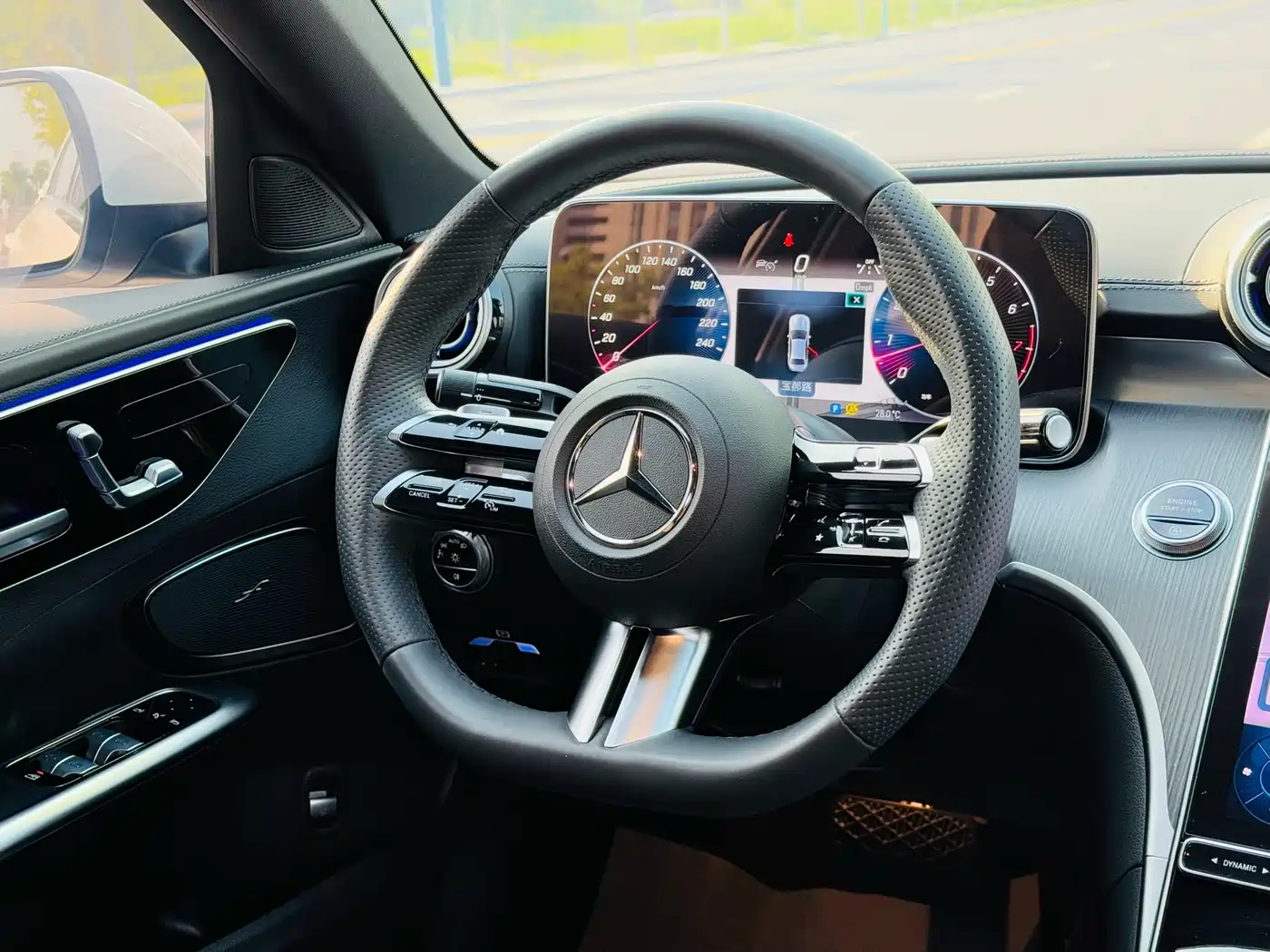 Mercedes-Benz C-Class 2024 C 200 L Sport Edition фото 8
