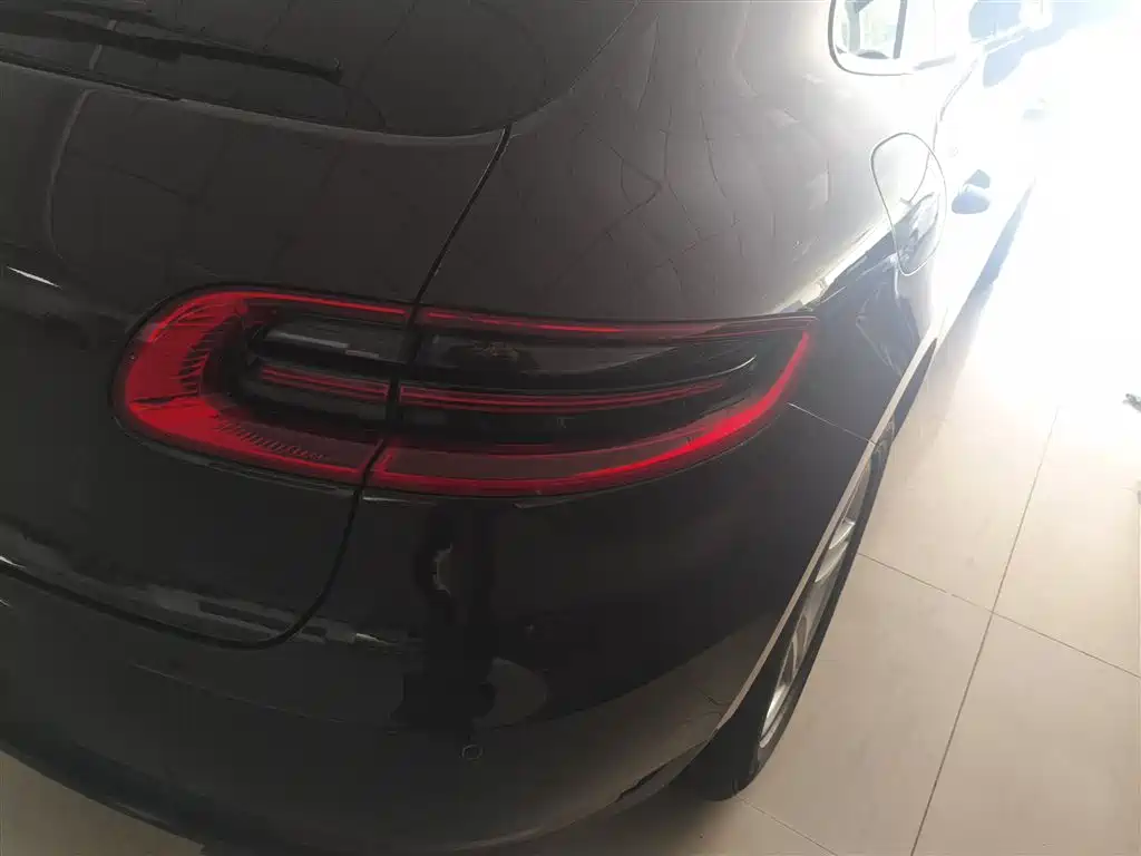 Porsche Macan 2017 Macan S 3.0T фото 8