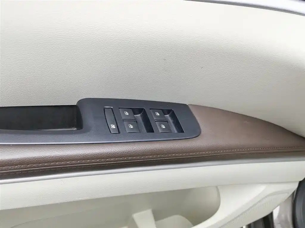Buick GL8 2023 Model Land Business Class Smart фото 9