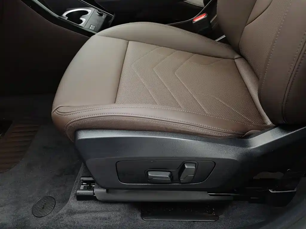 BMW X1 2024 sDrive20Li X Design Package фото 20