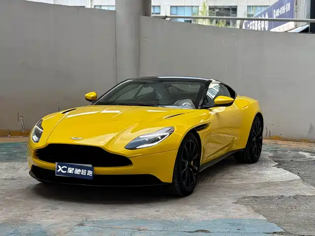  Aston Martin Aston Martin DB11 2019 Model 4.0T V8 Coupe