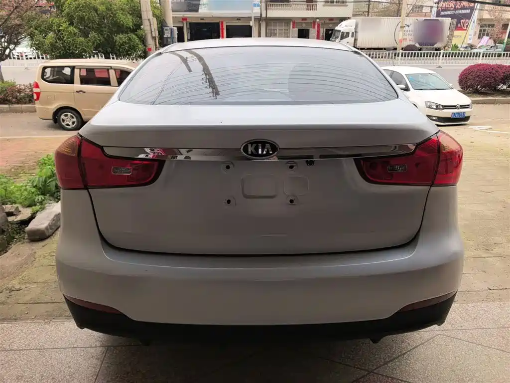 Kia K3 2015 1.6L Automatic GL фото 6