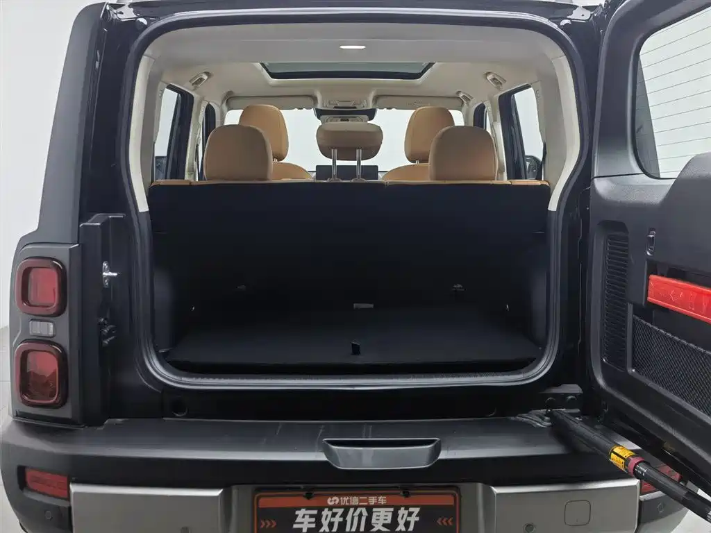 Haval Meng Long NEV 2024 Hi4 102 Pro фото 16