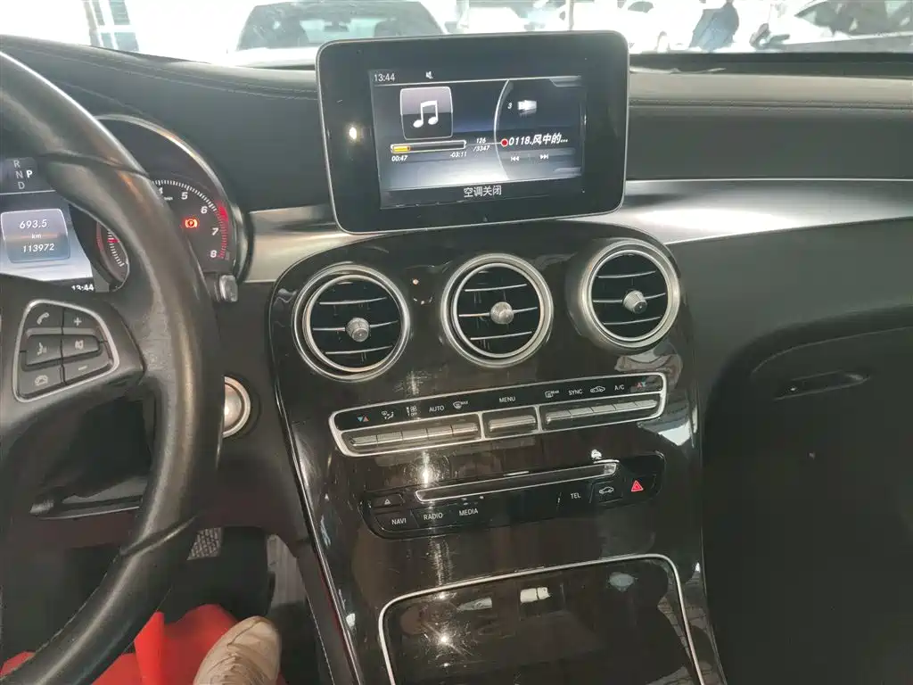 Mercedes-Benz GLC 2017 GLC 260 4MATIC Dynamic фото 9