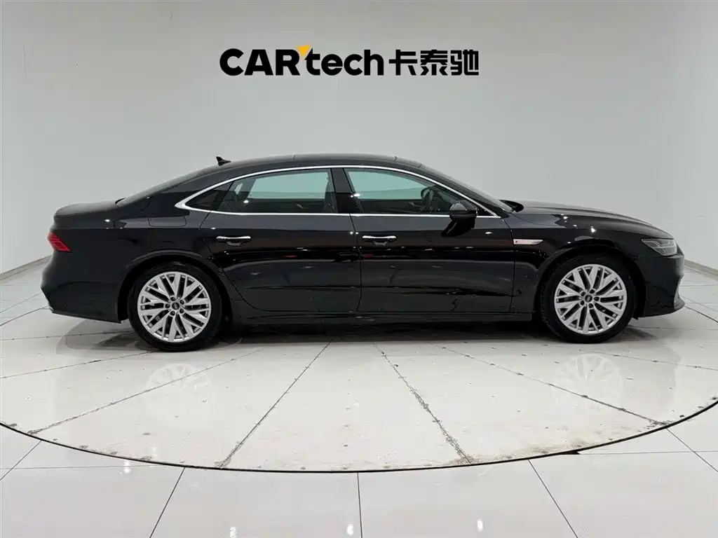 Audi A7L 2024 45TFSI S-line Dream Edition Crystal Package фото 12