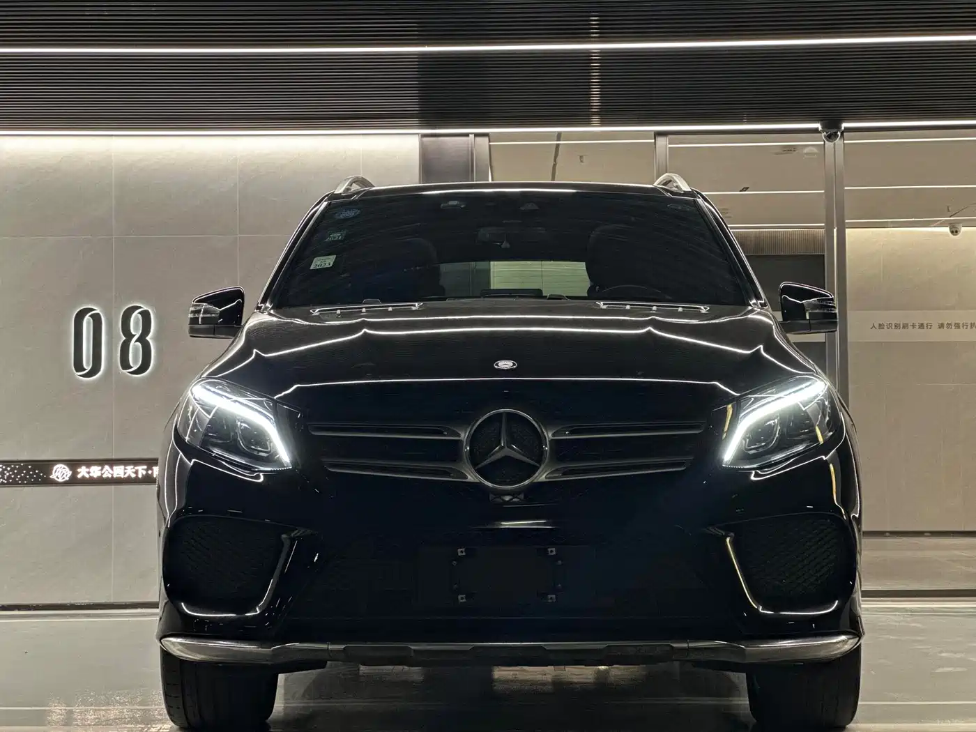 Mercedes-Benz GLE 2017 GLE 320 4MATIC Luxury фото 35