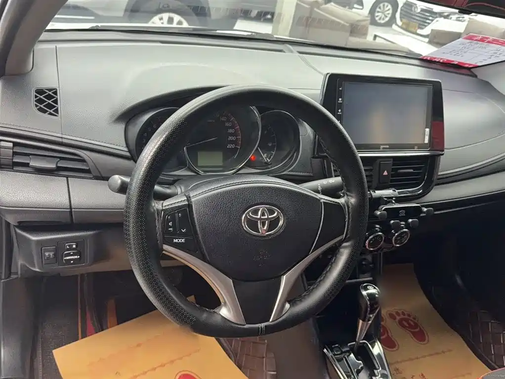 Toyota Vios 2021 1.5L CVT Zhixing Edition фото 3