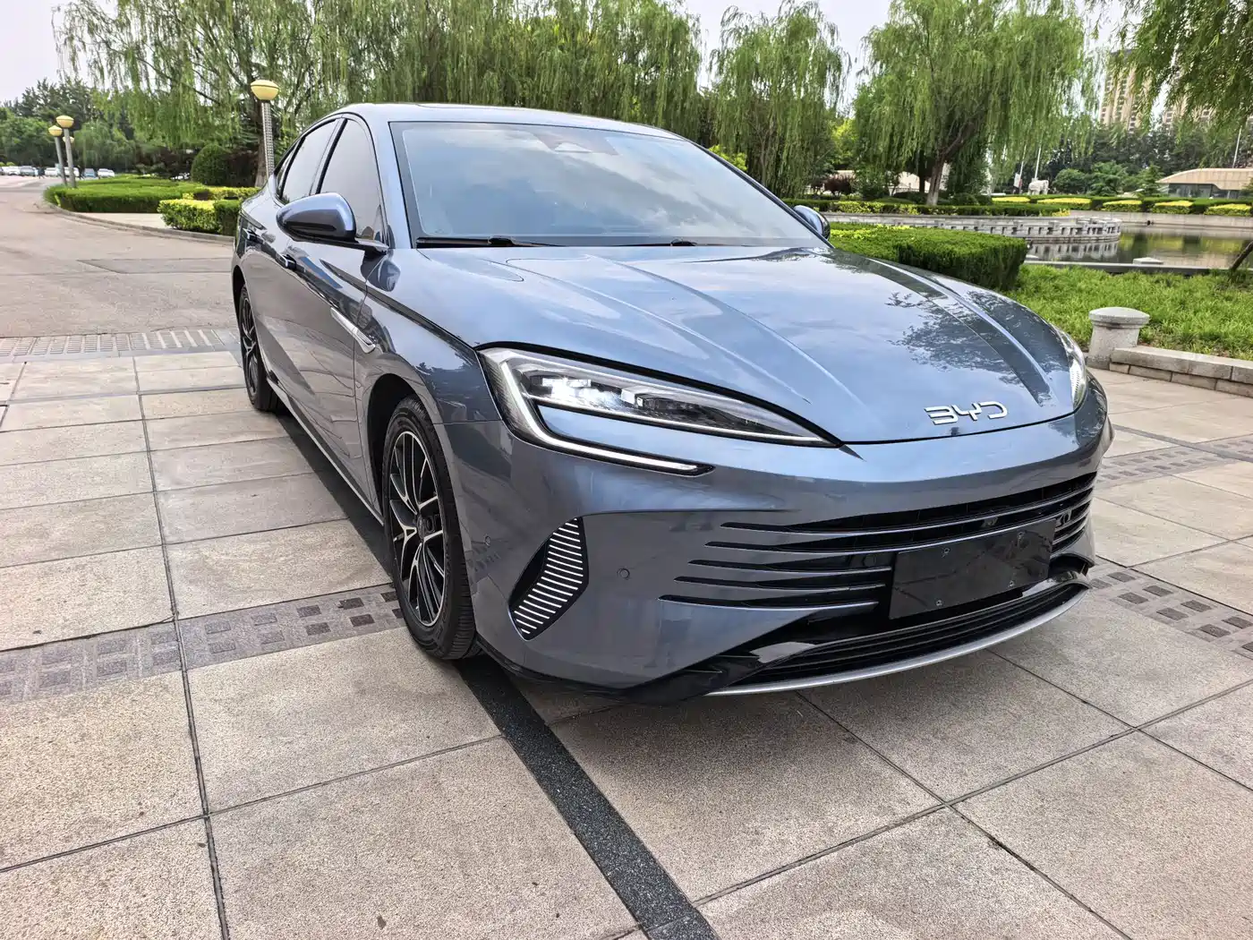 BYD Seal 2023 DM-i 1.5T 121km Flagship фото 2