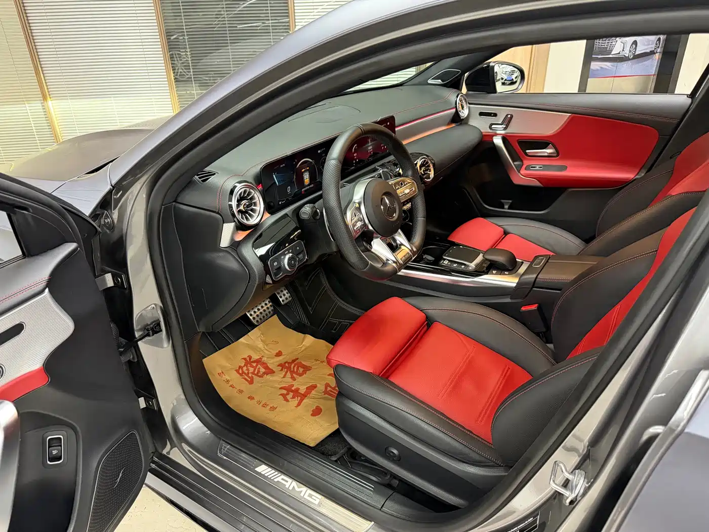 MERCEDES-BENZ A CLASS AMG