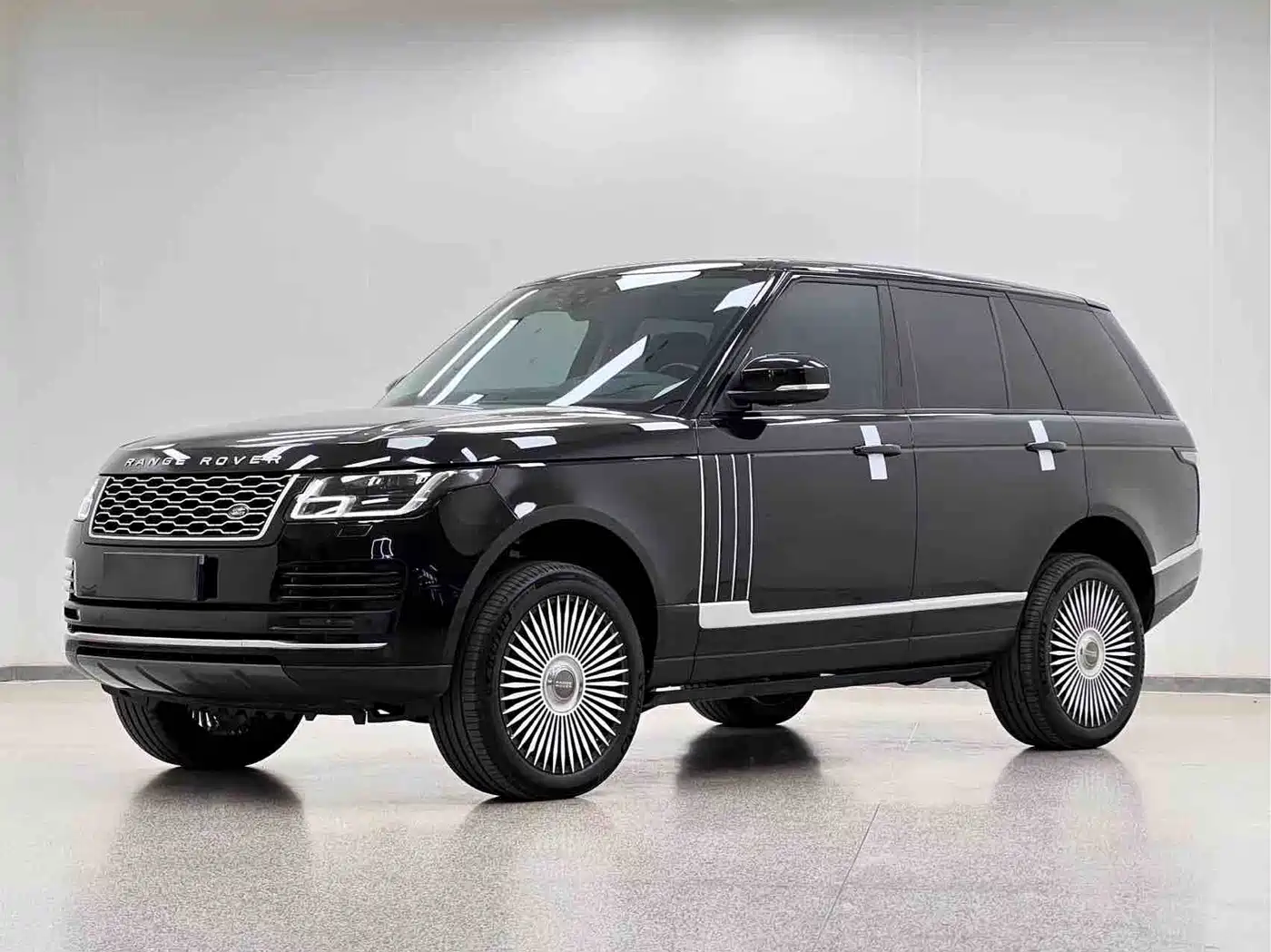 Land Rover Range Rover 2022 3.0 L6 360PS Heritage Edition