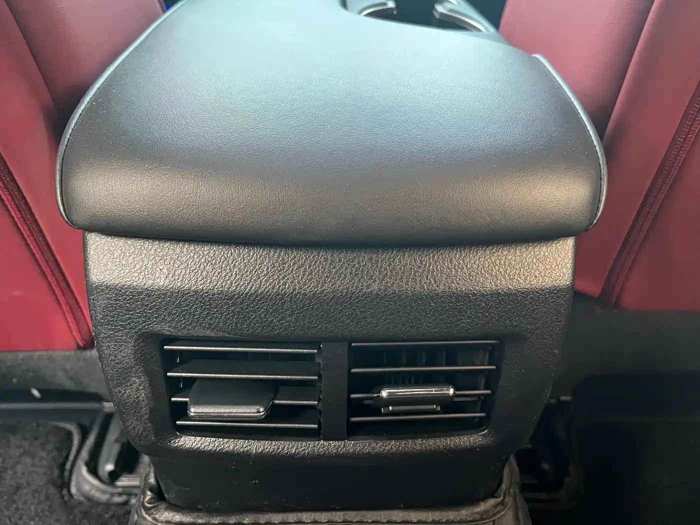 Lexus IS 2017 300 F SPORT фото 26