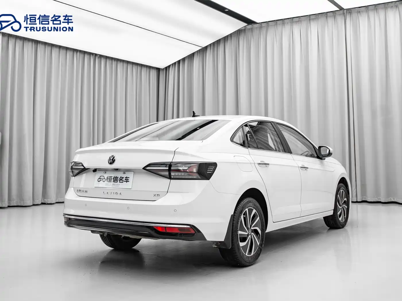 Volkswagen Lavida 2023 New Trend 1.5L Auto Aspiration Edition фото 5
