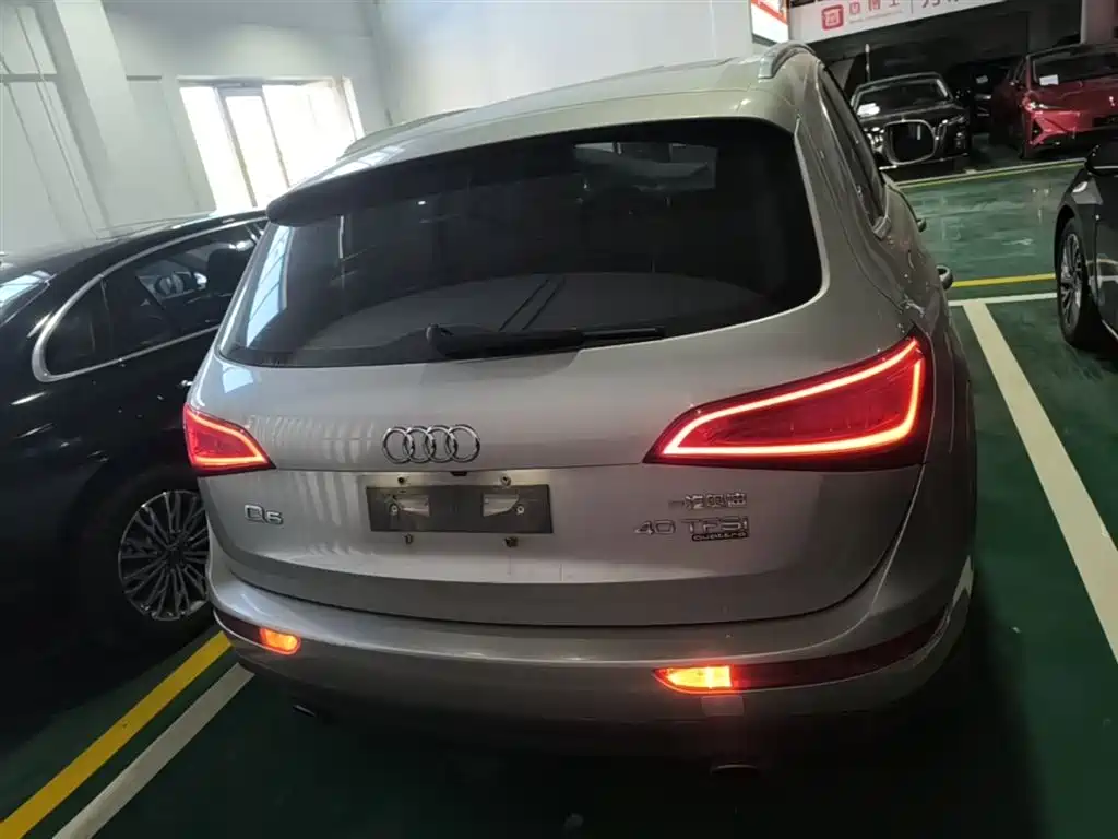 Audi Q5 2015 40 TFSI Technology фото 6