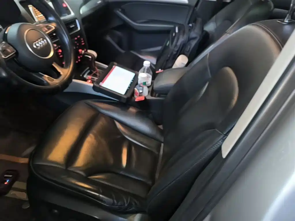 Audi Q5 2015 40 TFSI Technology фото 15