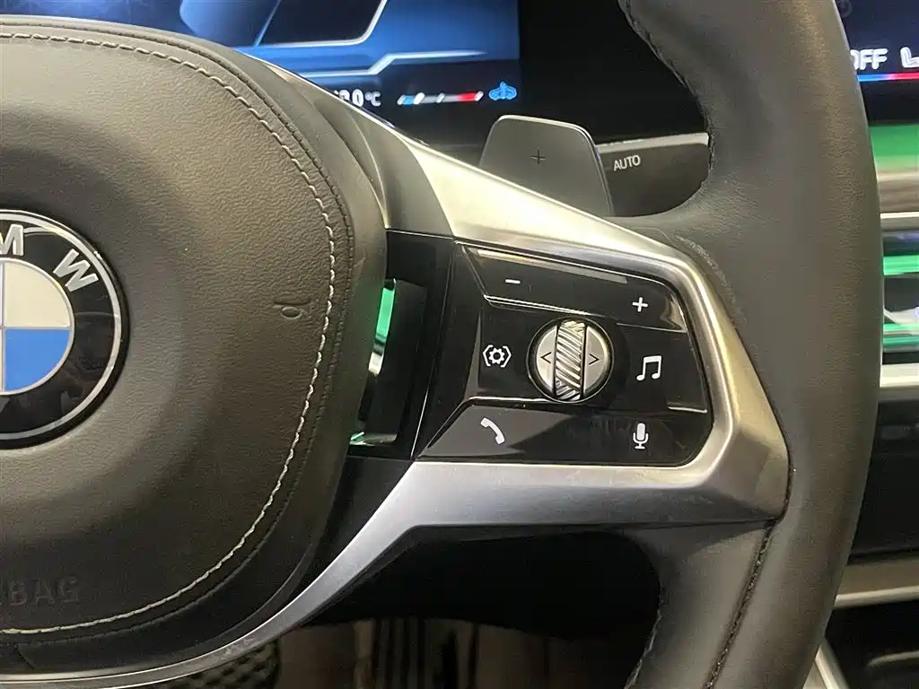 BMW 7 Series 2023 Model 735Li Luxury Package фото 21