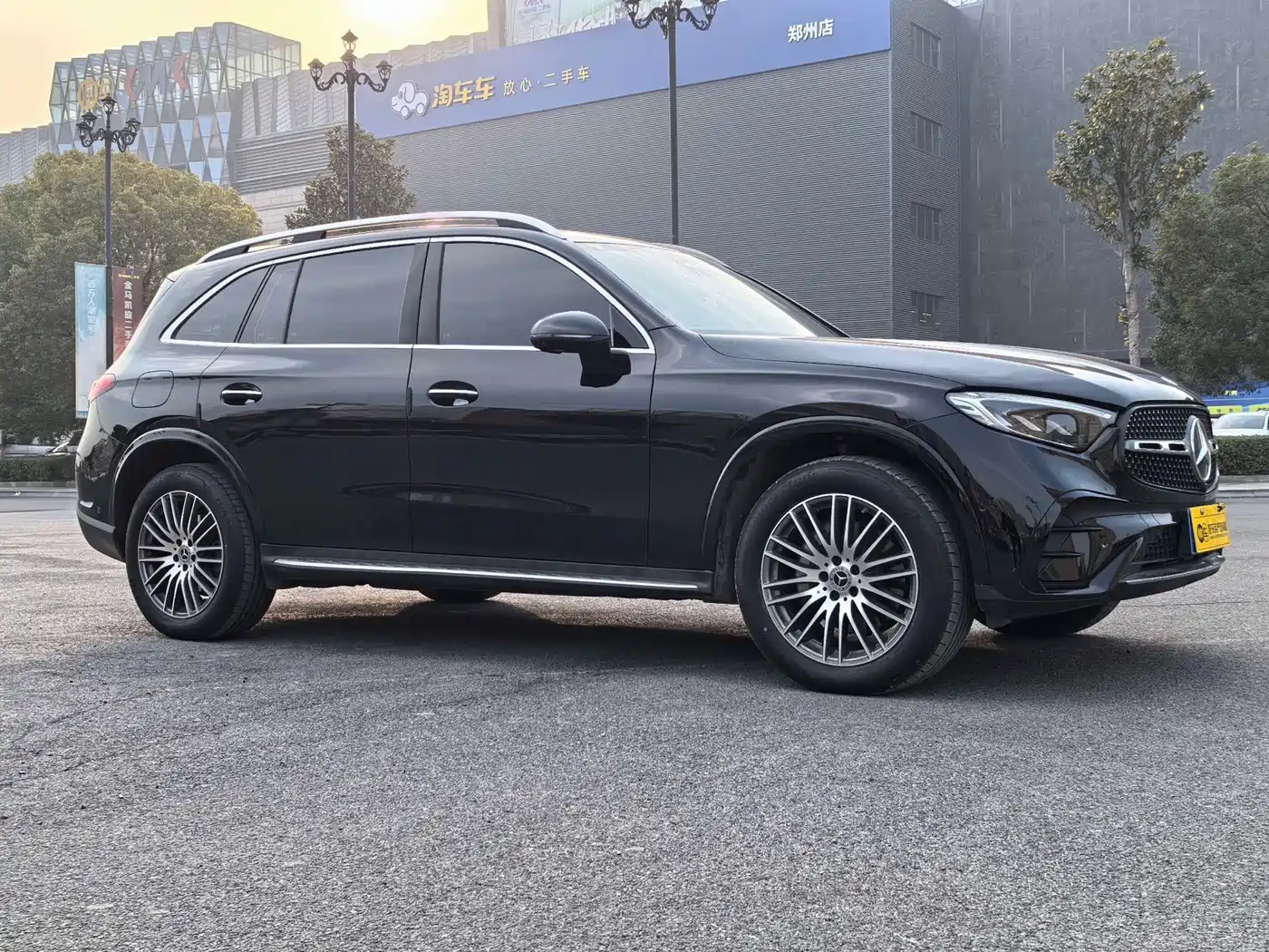 Mercedes-Benz GLC 2024 GLC 300 L 4MATIC Dynamic 5-seater фото 3
