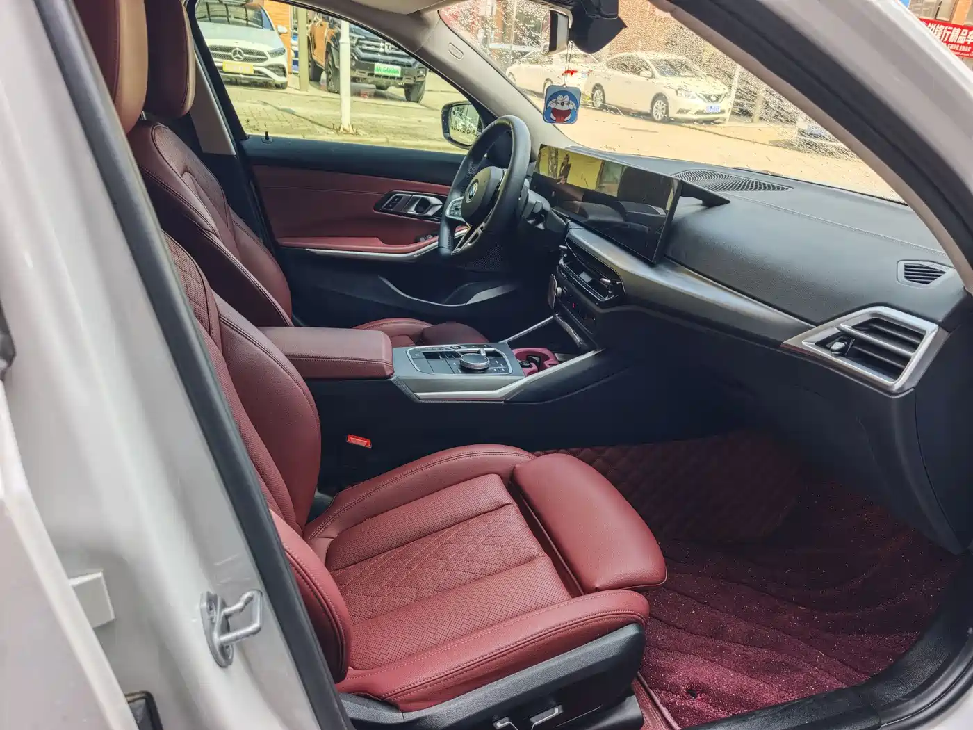 BMW i3 2025 eDrive 35 L фото 7