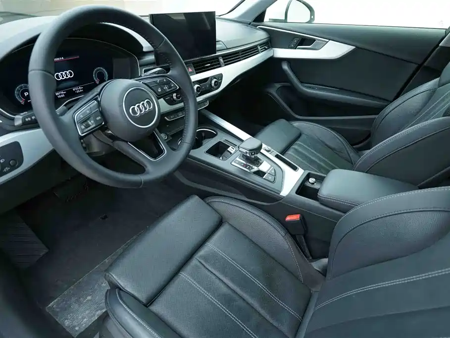 Audi A4L 2020 40 TFSI Fashion Dynamic Edition фото 10