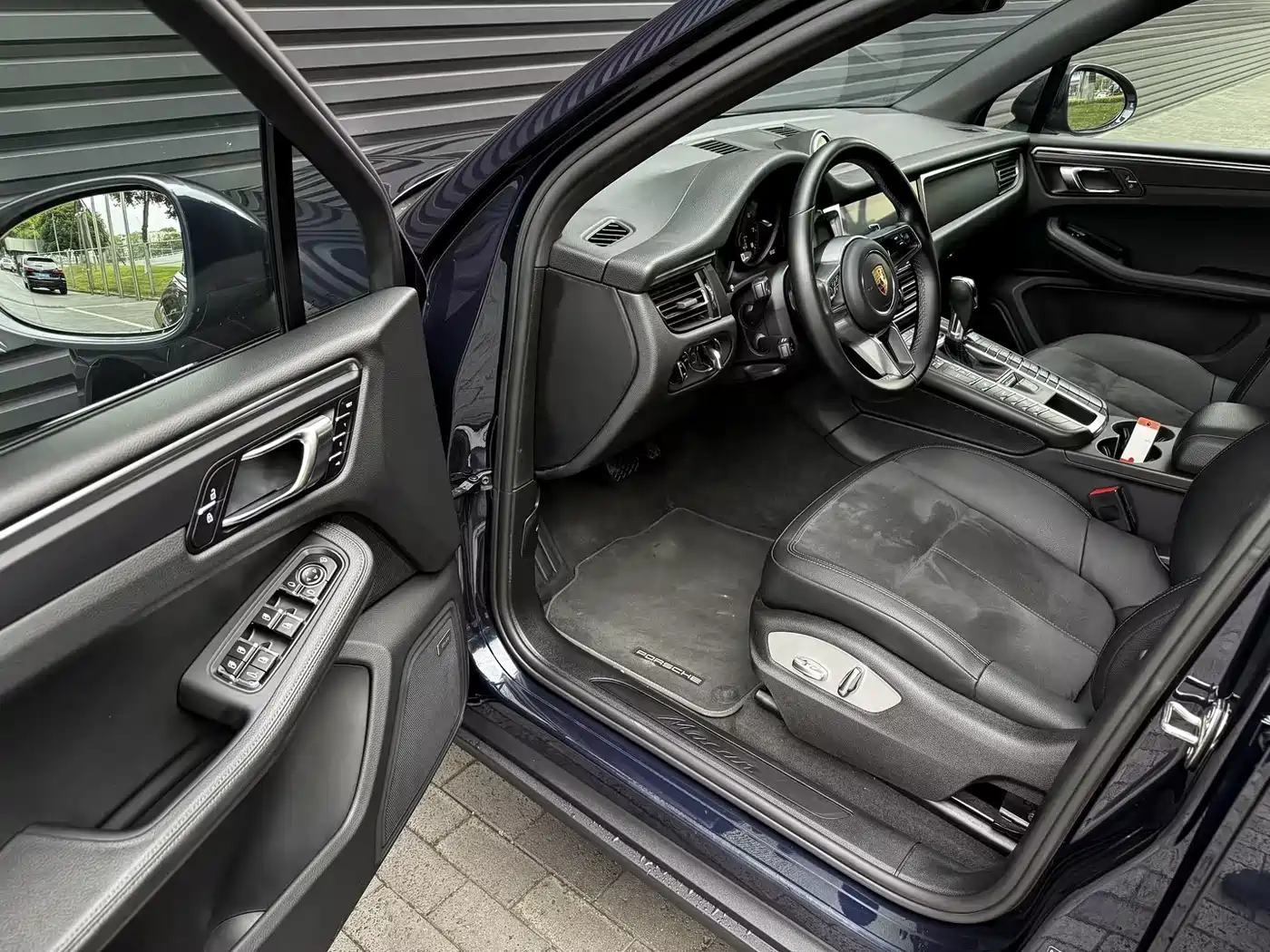 Porsche Macan 2020 Macan 2.0T фото 11