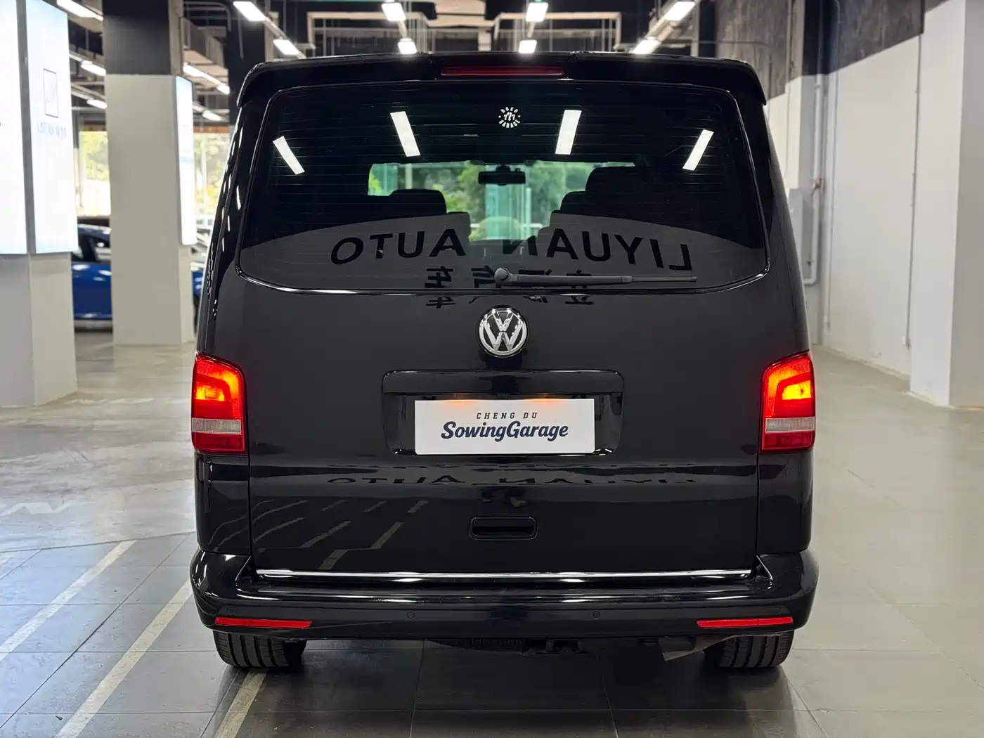 Volkswagen Multivan 2014 2.0TSI AWD Executive фото 5