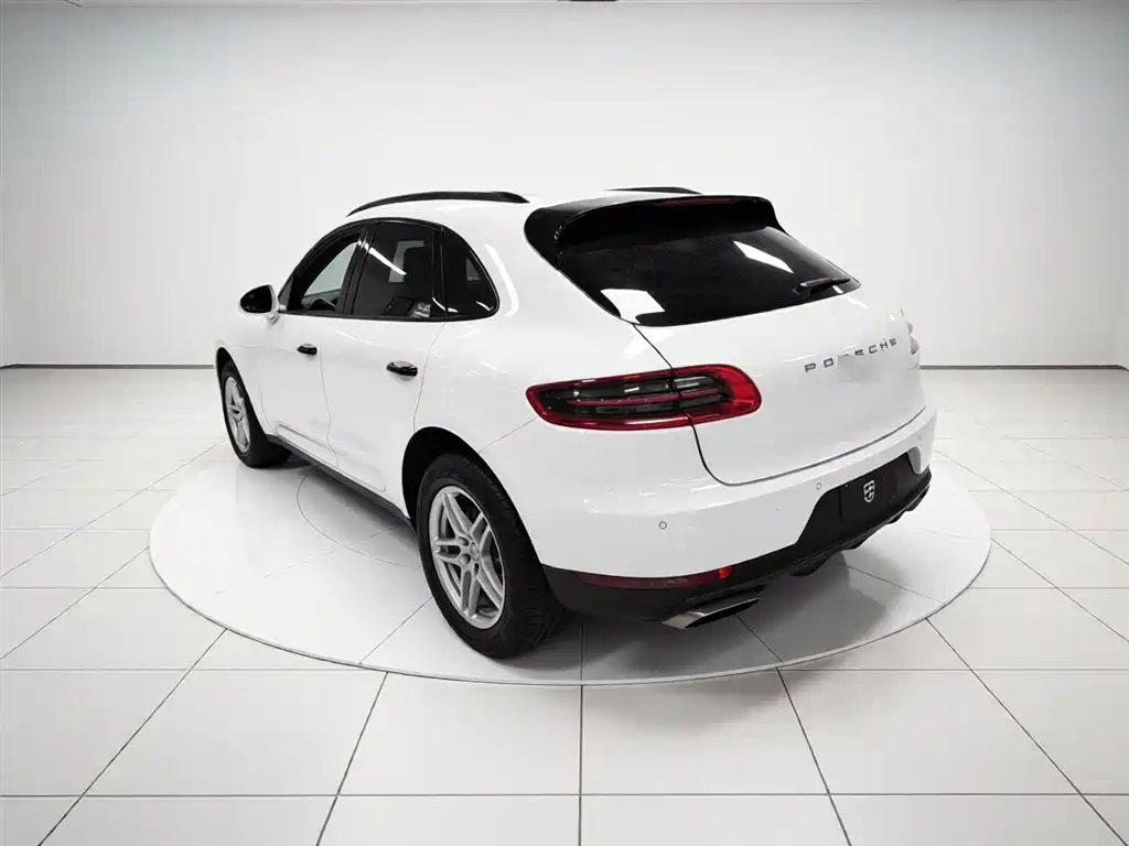Porsche Macan 2017 Macan 2.0T фото 5