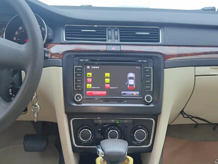 Škoda Superb 2009 1.8TSI Automatic Elegance фото 13
