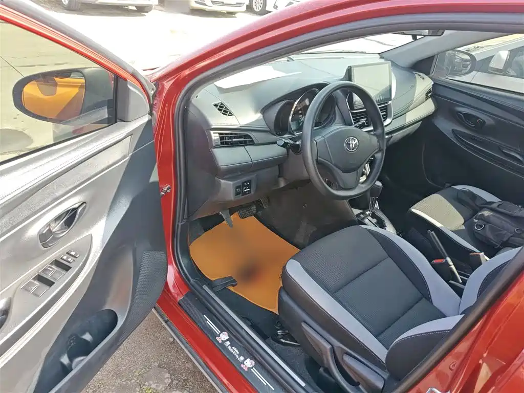 Toyota YARiS L Zhi Xuan 2020 Zhi Xuan X 1.5L CVT Leading фото 16