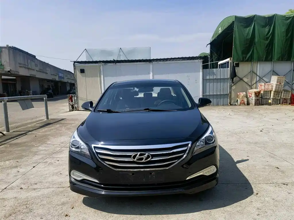 Hyundai Mistra 2014 1.8L Auto Smart GLS фото 2