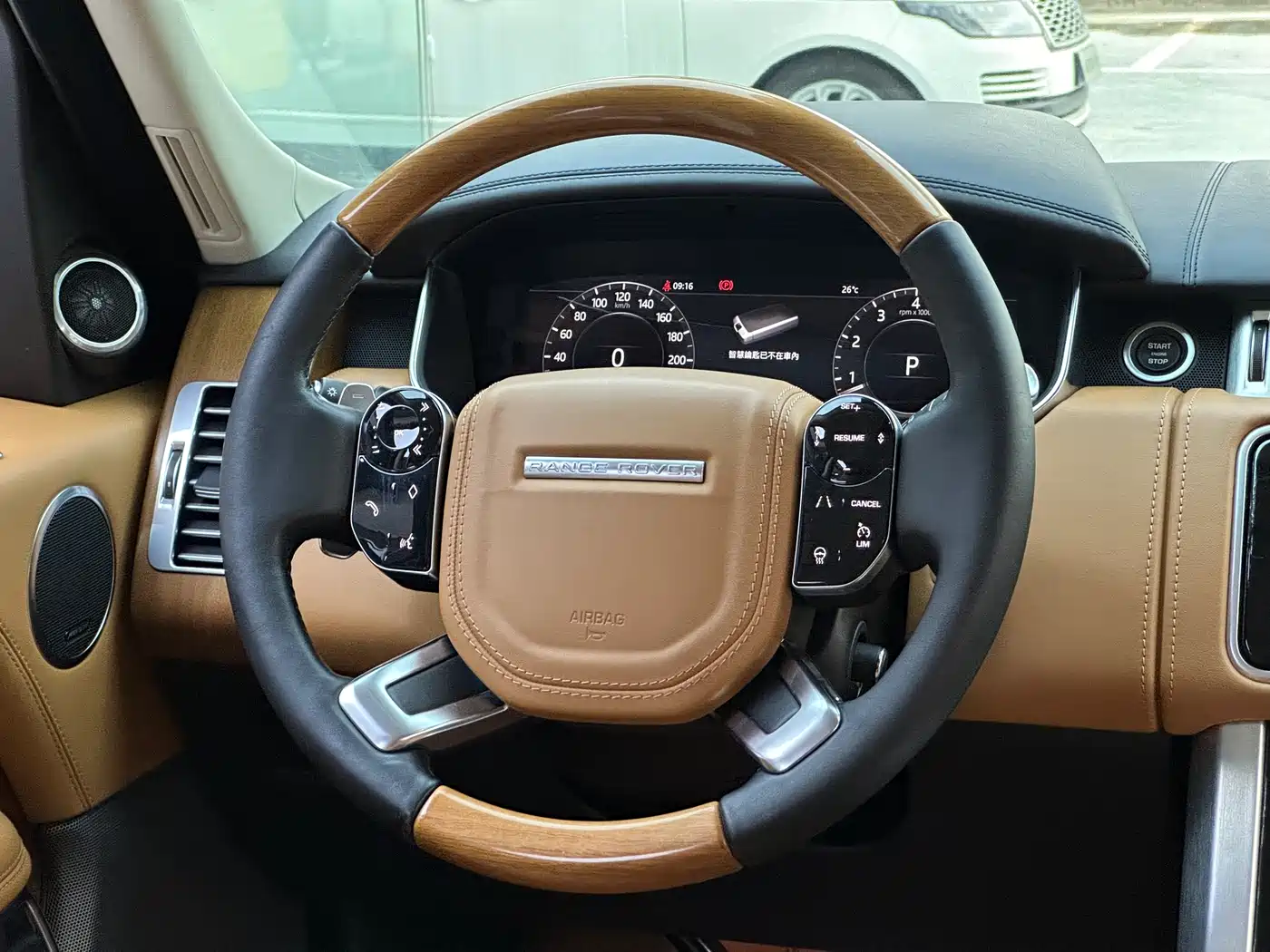 Land Rover Range Rover 2020 3.0 L6 Supreme Creation Extended Version фото 6