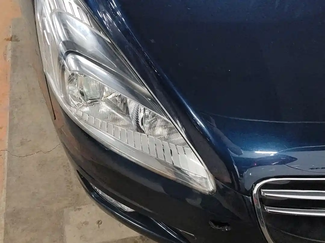 Peugeot 508 2012 2.0L Automatic Classic Edition фото 11