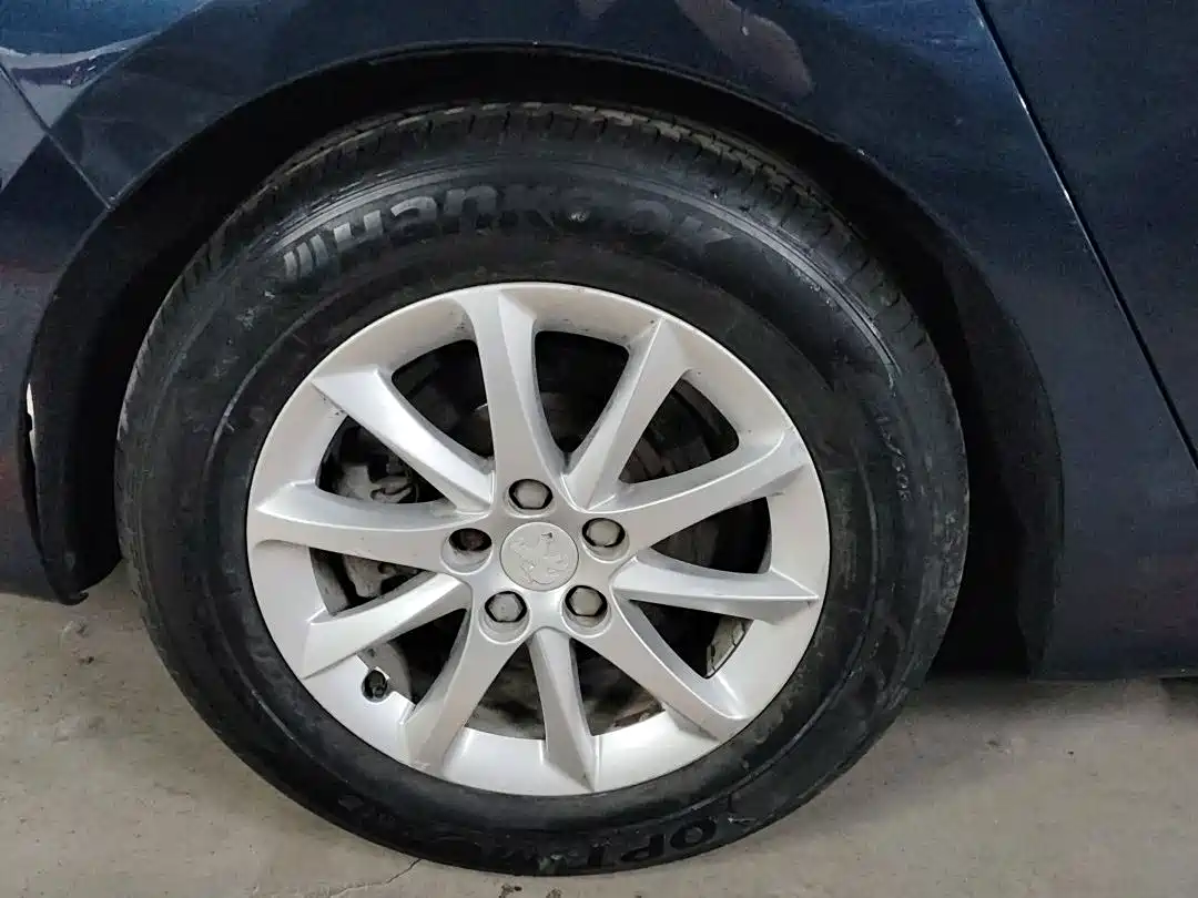 Peugeot 508 2012 2.0L Automatic Classic Edition фото 13