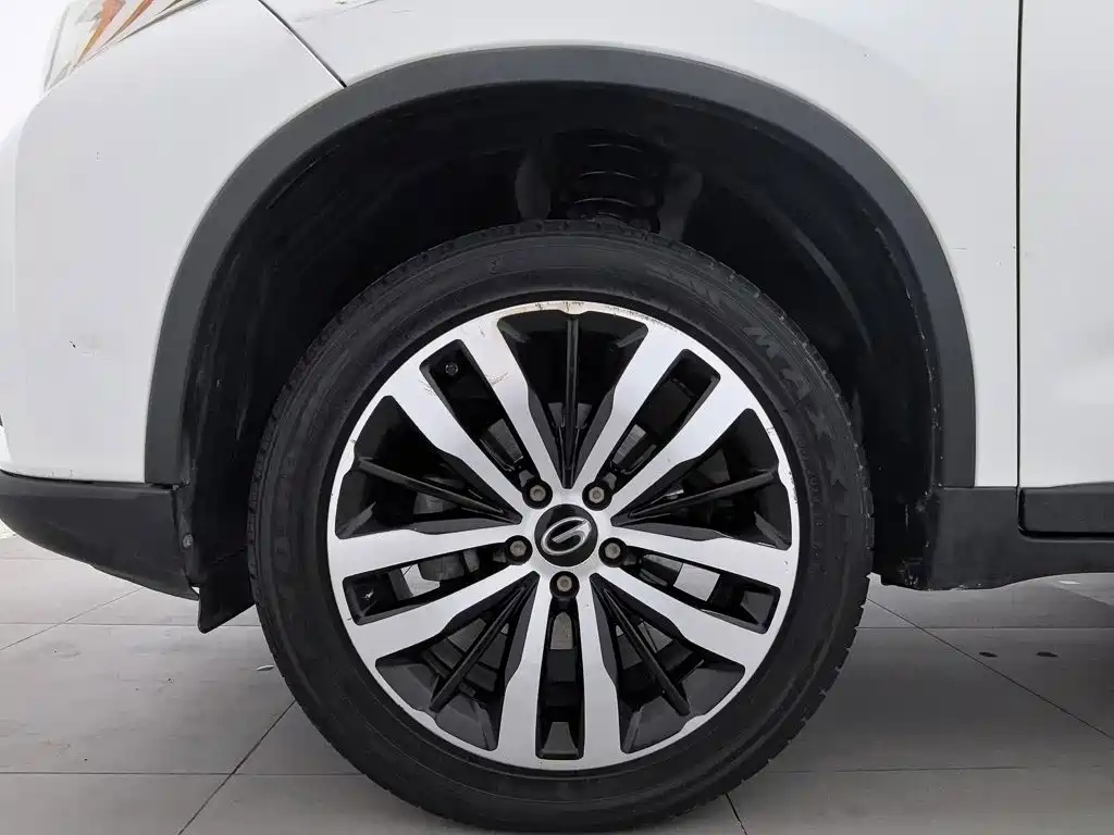 Фото 17 - GAC Trumpchi GS4