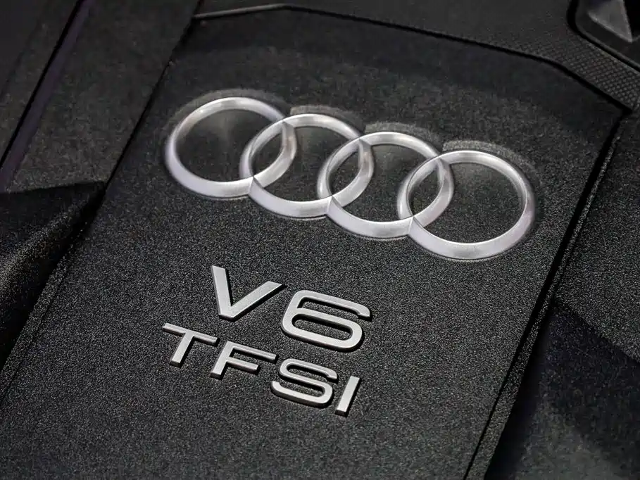 Audi A8 2024 Model A8L 50 TFSI quattro Executive фото 16