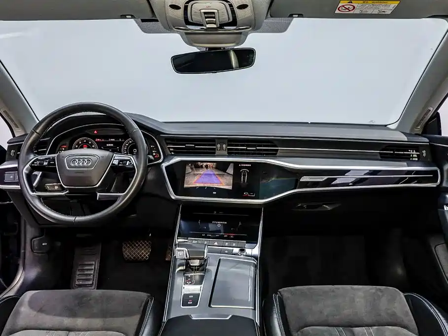 Audi A7L 2024 45TFSI S-line Dream Edition Crystal Package фото 29