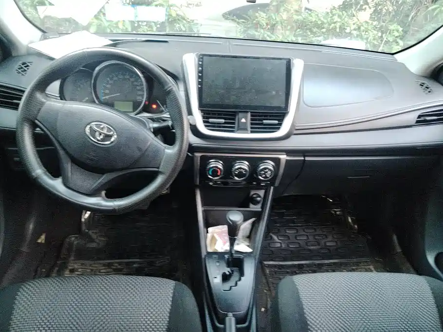 Toyota Vios FS 2017 1.5L CVT Fengchi Edition фото 12