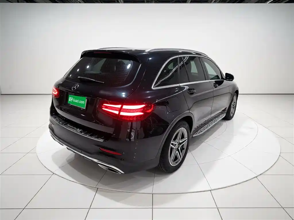 Mercedes-Benz GLC 2018 GLC 260 4MATIC Dynamic фото 7
