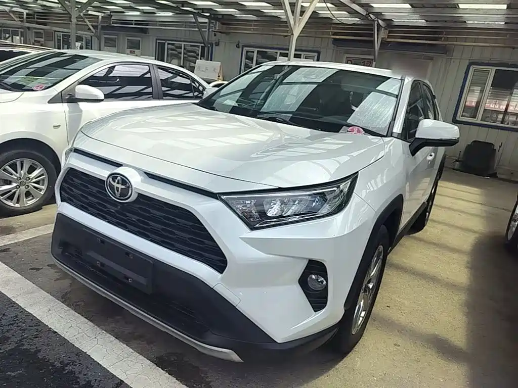 Toyota RAV4 Rongfang 2022 2.0L CVT 2WD Trend Edition