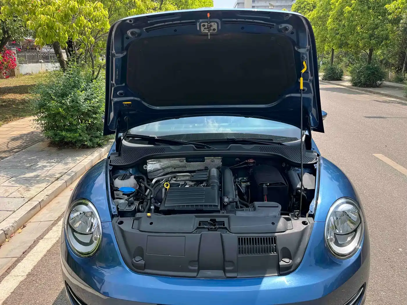 Volkswagen Beetle 2015 180TSI фото 19