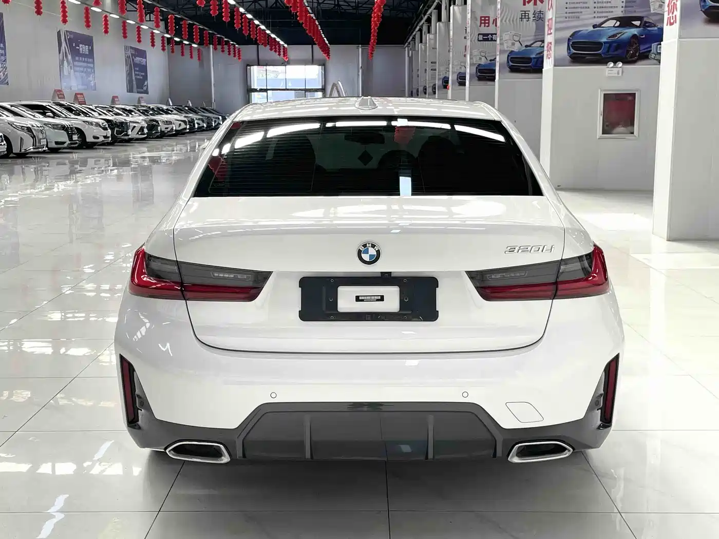 BMW 3 Series 2023 320Li M Sport Package фото 5