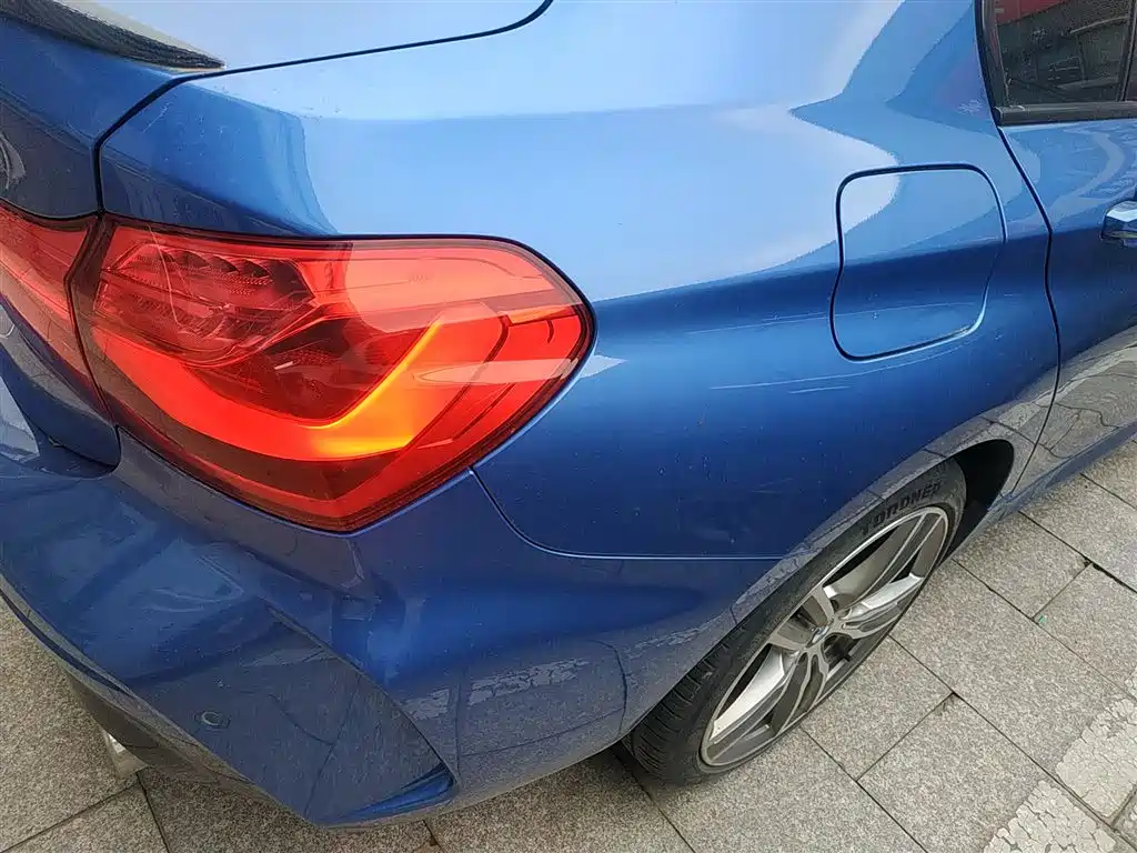 BMW 1 Series 2019 120i Leading M Sport Package фото 24