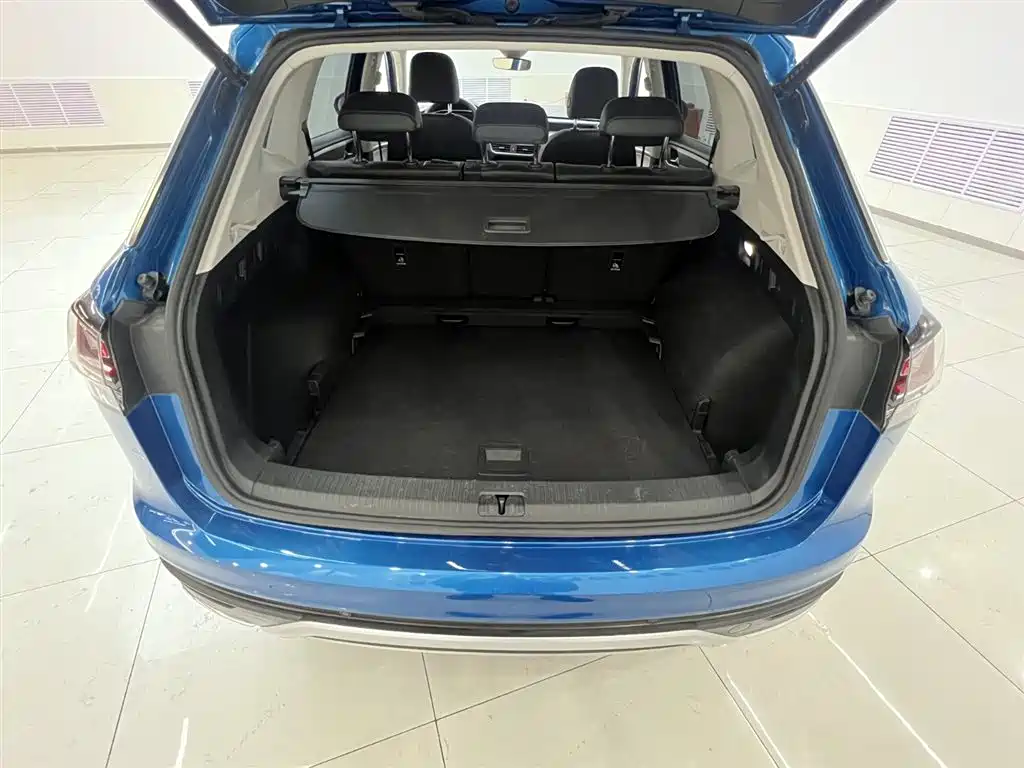 Volkswagen Tayron 2023 280TSI 2WD Luxury Plus Advanced Edition фото 23