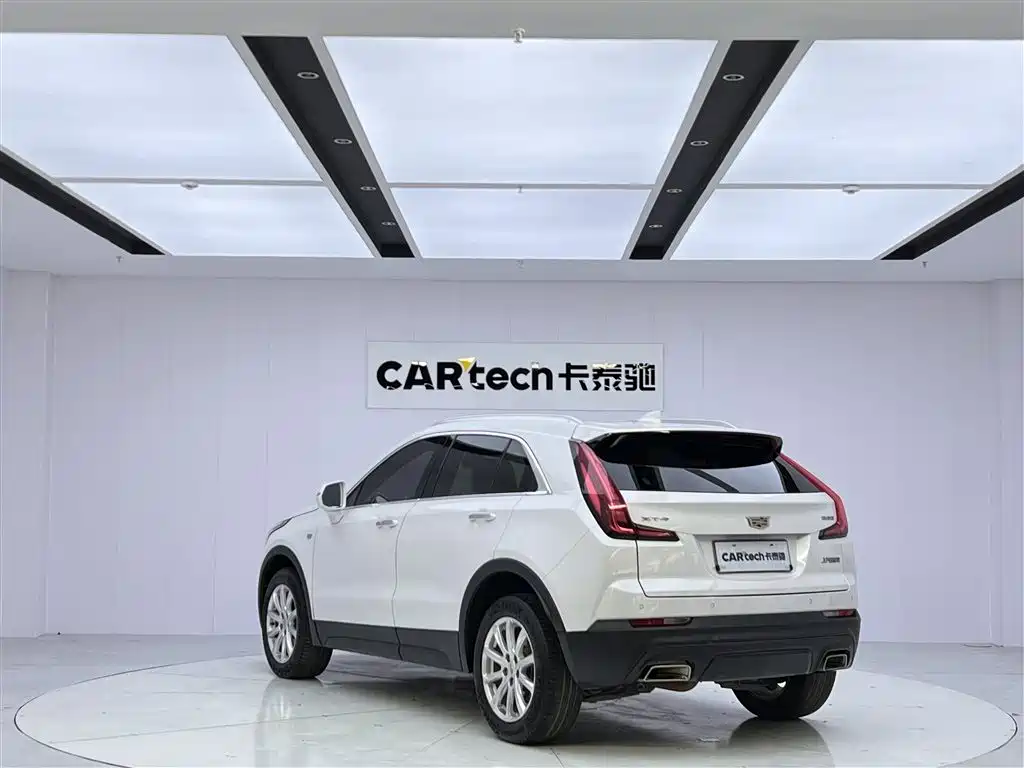 Cadillac XT4 2018 Model 28T 2WD Technology фото 7