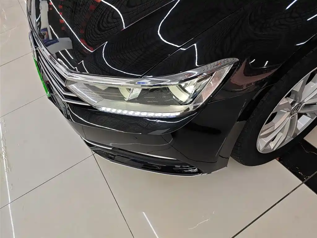 Volkswagen Magotan 2019 330TSI DSG Luxury Class China VI фото 24