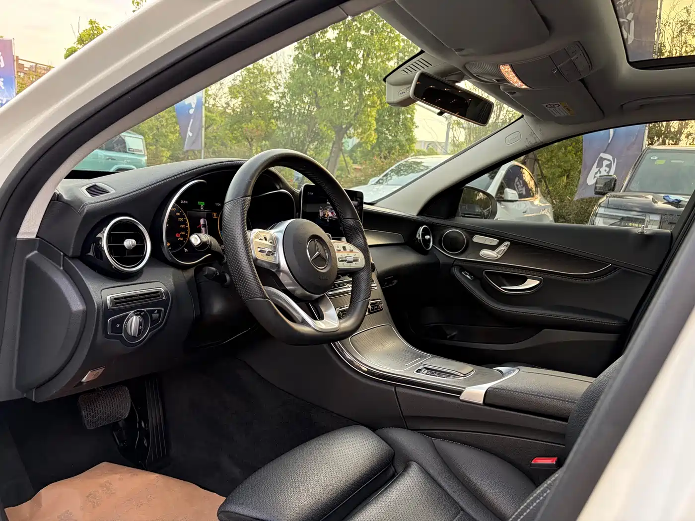 Mercedes-Benz C-Class 2021 C 260 L Sport Edition фото 4