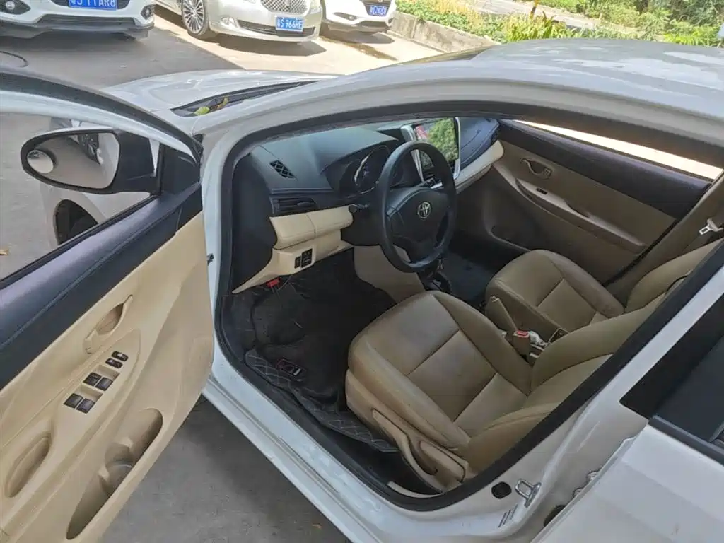 Toyota Vios FS 2017 1.5L CVT Fengchi Edition фото 16